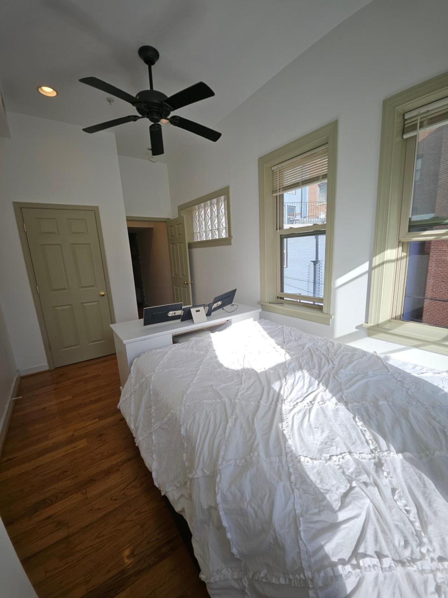 Dc Playhouse Bed And Breakfast Hotel Washington Exteriör bild